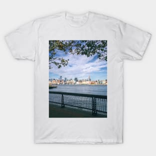 Manhattan Skyline New York City T-Shirt